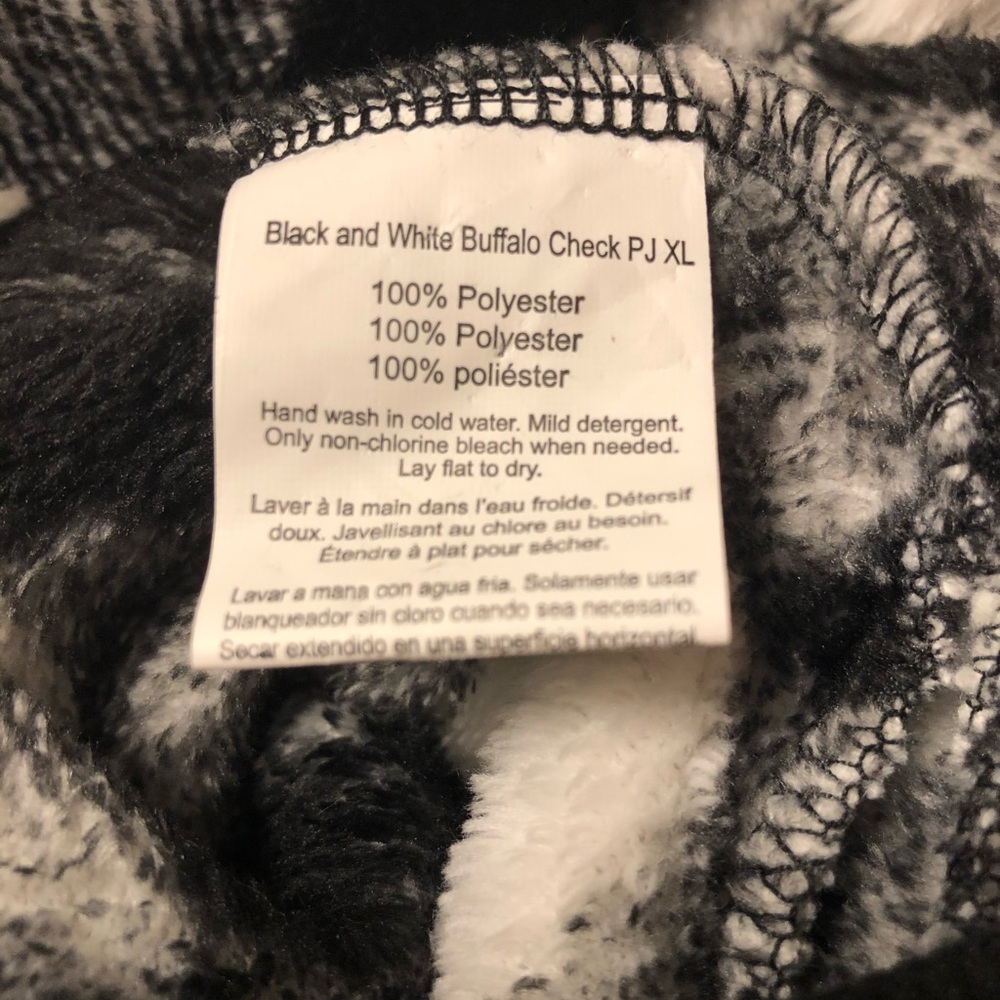 Dog PJ’s XL - Picture 2 of 2